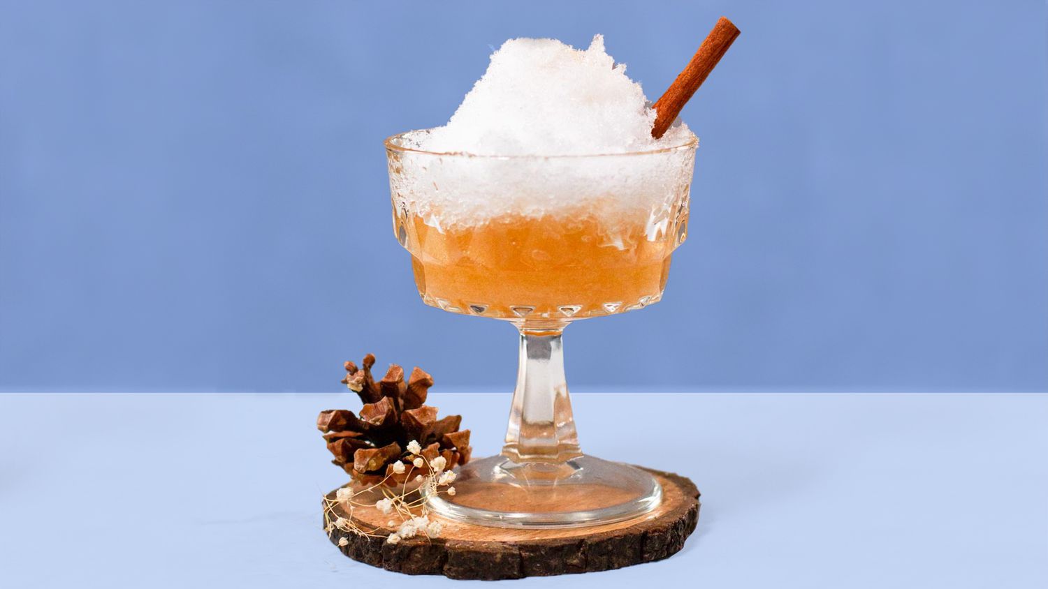 Cinnamon cocktails - Frozen Spiced Apple Snowball