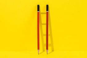 congnitive-benefits-of-learning-a-second-language-GettyImages-1364779832