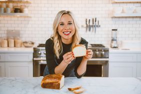 Betty Gold shows off her no-knead homemade bread recipe