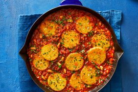 summer-recipes-skillet-polenta-in-tomato-sauce-recipe-BFY0222